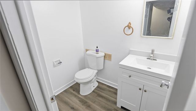 96 Surrey Hill Way, Henrietta, NY 14623