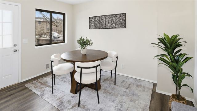 96 Surrey Hill Way, Henrietta, NY 14623