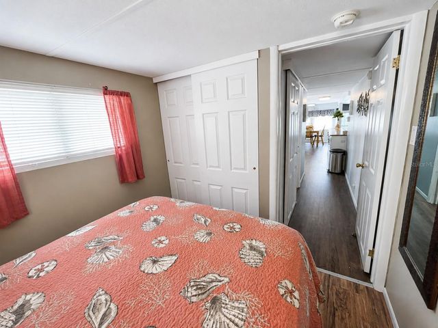 1907 IOWA AVENUE, Bradenton, FL 34207