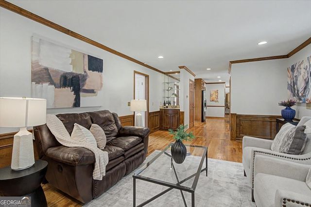 2246 Chadds Creek Drive, Marietta, GA 30062