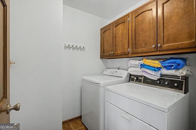 2246 Chadds Creek Drive, Marietta, GA 30062
