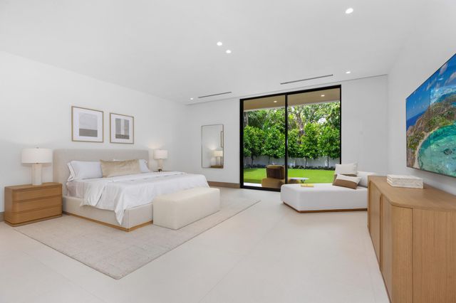 1351 Cocoanut Road, Boca Raton, FL 33432