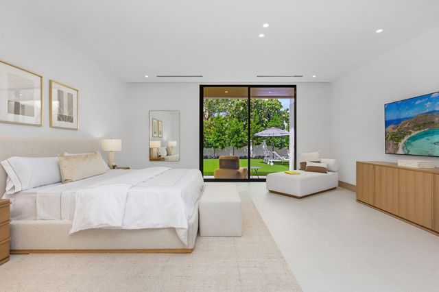 1351 Cocoanut Road, Boca Raton, FL 33432