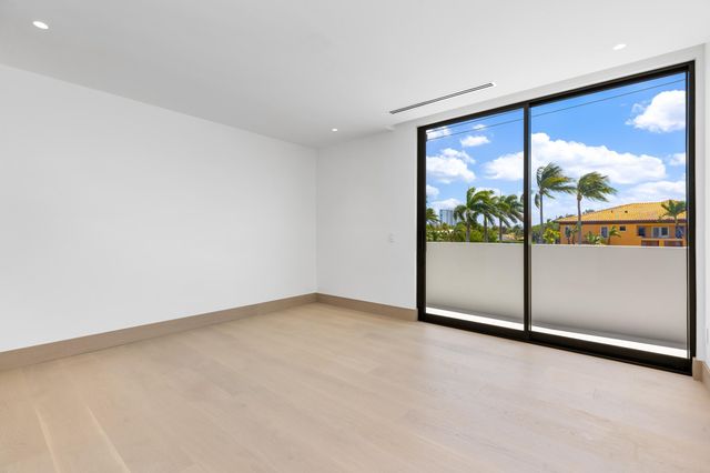 1351 Cocoanut Road, Boca Raton, FL 33432