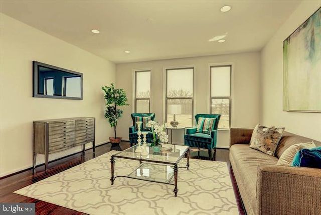 42346 ALDER FOREST TER, Sterling, VA 20166