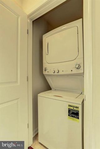 42346 ALDER FOREST TER, Sterling, VA 20166