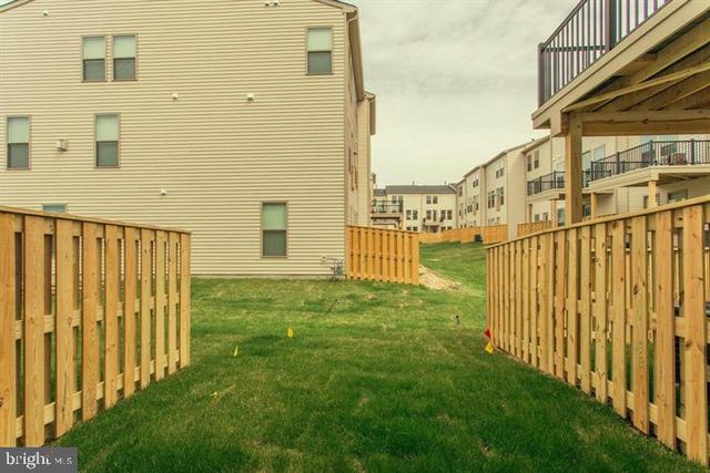 42346 ALDER FOREST TER, Sterling, VA 20166