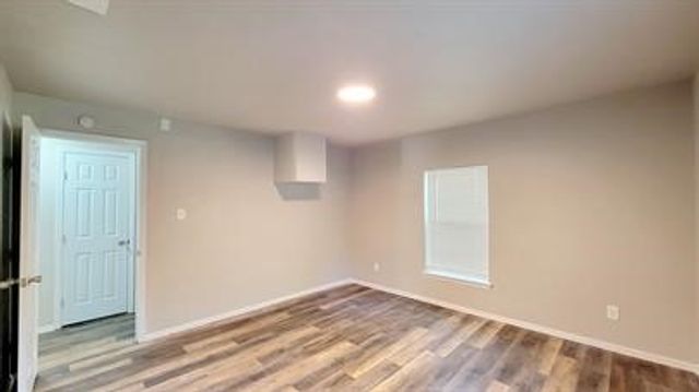 1221 Stanford Street, Greenville, TX 75401