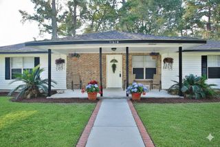 17078 Oak Grove Lane, New Caney, TX 77357