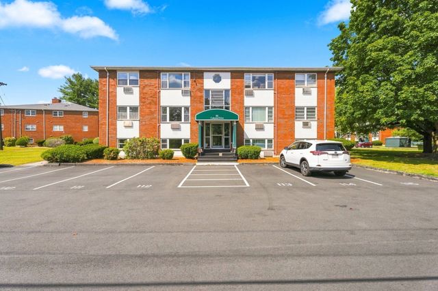 1 Colonial Dr B1-8, Andover, MA 01810