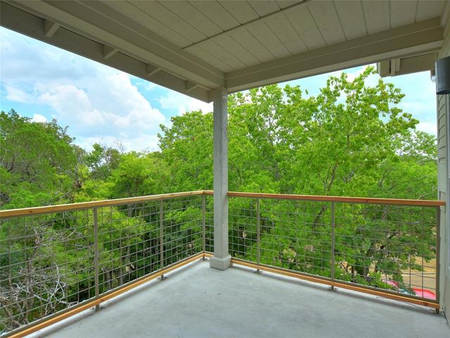 102 Blue Ridge TRL 2, West Lake Hills, TX 78746