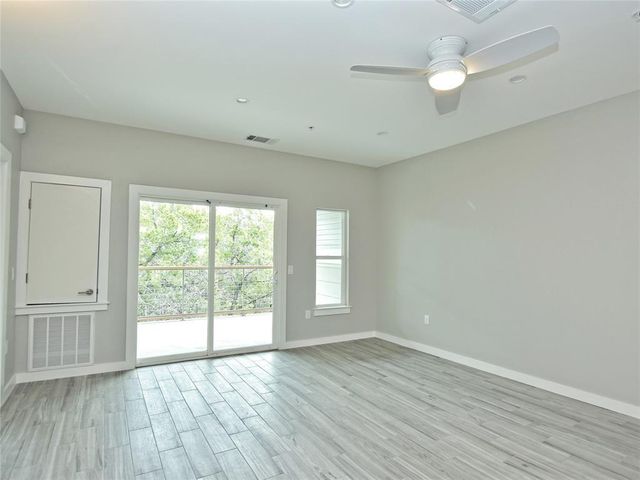 102 Blue Ridge TRL 2, West Lake Hills, TX 78746