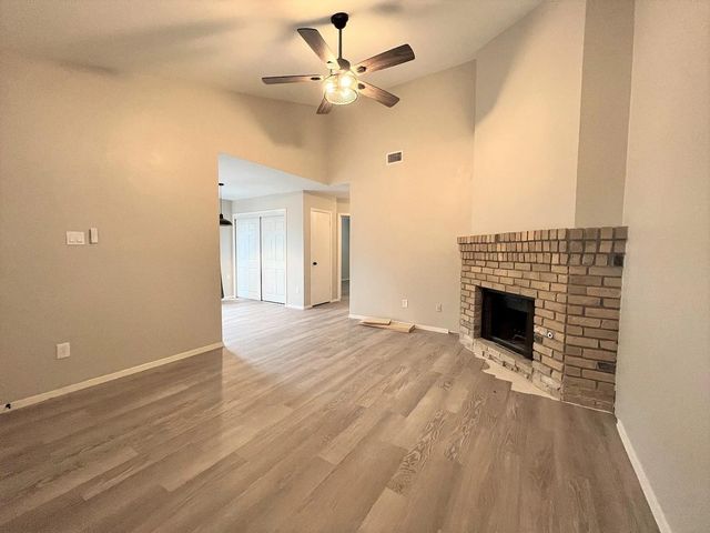 12214 Thompkins DR A, Austin, TX 78753