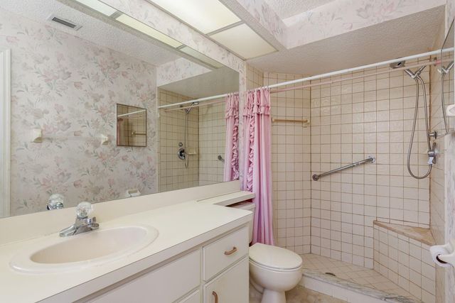 10933 BELMONT DRIVE, New Port Richey, FL 34654