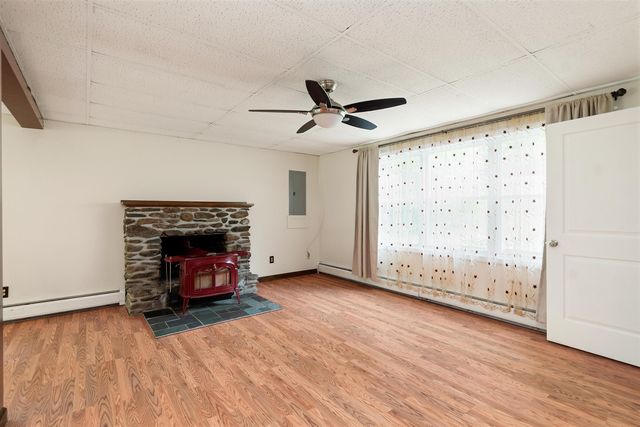 5 Alderbrook Road, Essex, VT 05452