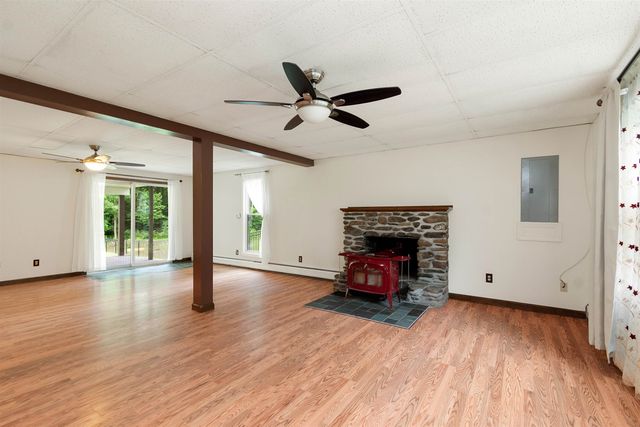 5 Alderbrook Road, Essex, VT 05452