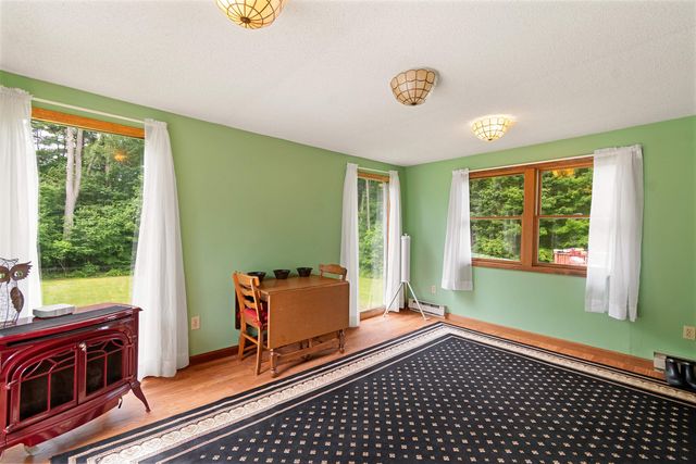 5 Alderbrook Road, Essex, VT 05452