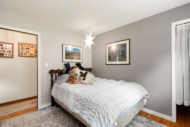 5 Alderbrook Road, Essex, VT 05452