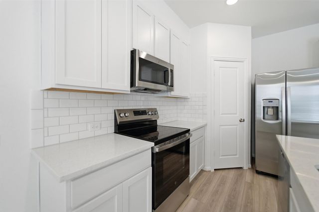 500 Municipal DR 302, Leander, TX 78641
