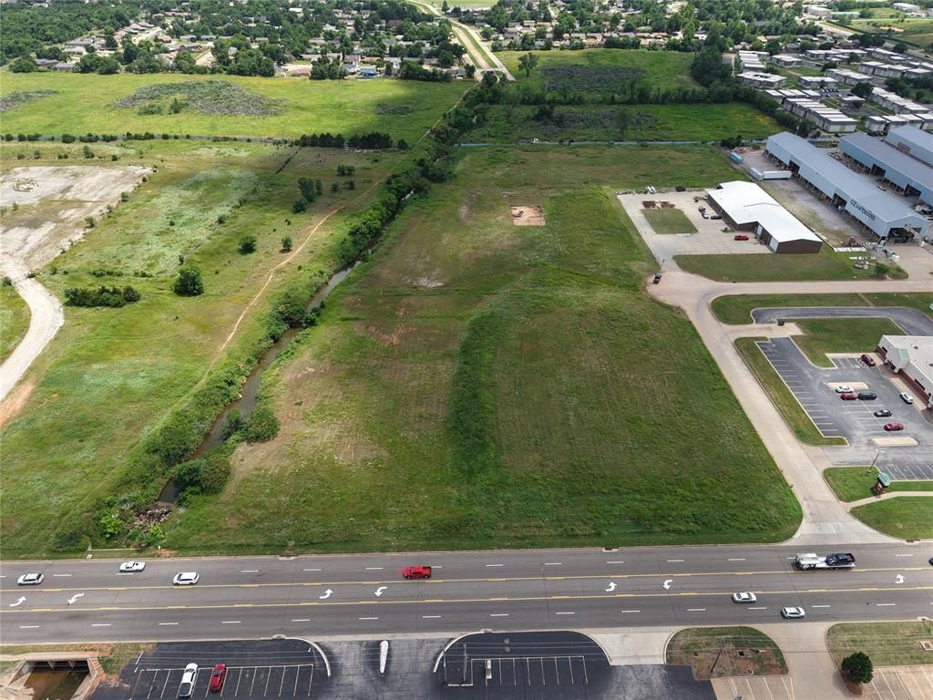 3250 SE 30th Street, Del City, OK 73115