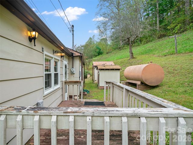 338 Sweet Creek Road, Bakersville, NC 28705