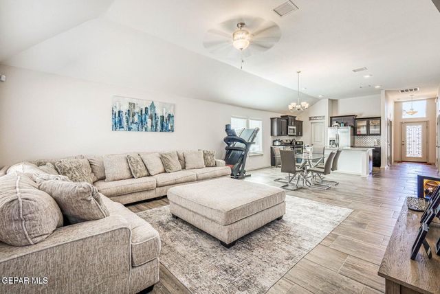 13941 GARFORTH Avenue, El Paso, TX 79928