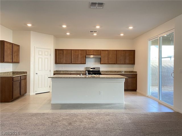 6982 Solano Canyon Avenue, Las Vegas, NV 89113