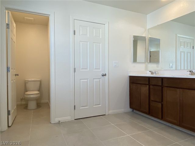 6982 Solano Canyon Avenue, Las Vegas, NV 89113