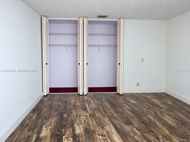2784 E Dudley Drive E, West Palm Beach, FL 33415