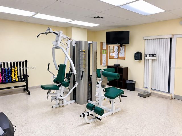 2784 E Dudley Drive E, West Palm Beach, FL 33415