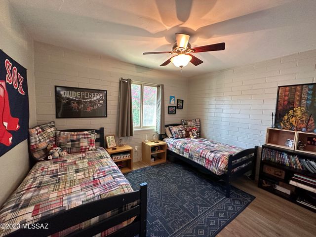 7740 E Manor Place, Tucson, AZ 85750
