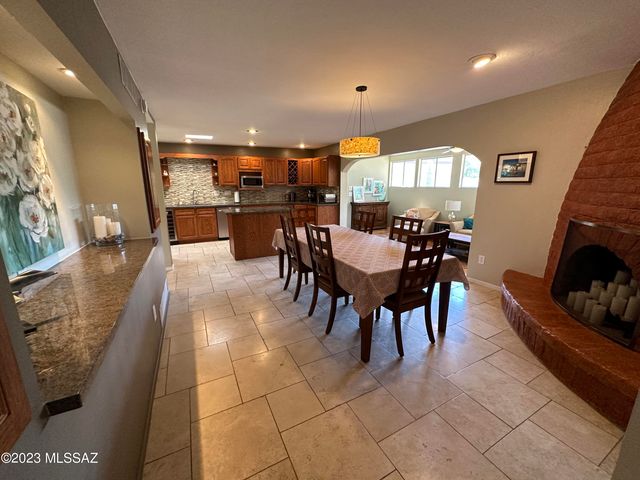 7740 E Manor Place, Tucson, AZ 85750