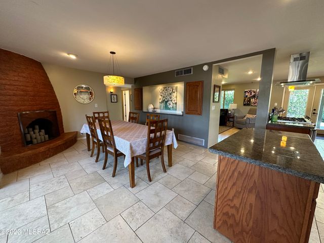 7740 E Manor Place, Tucson, AZ 85750