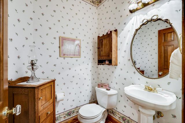 9570 Norway Hills Trail, Lakeville, MN 55044
