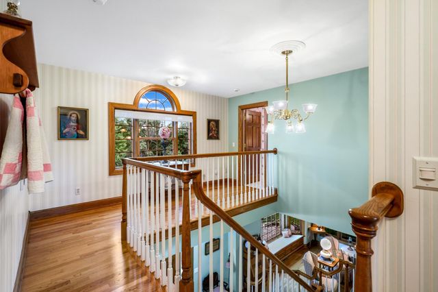 9570 Norway Hills Trail, Lakeville, MN 55044