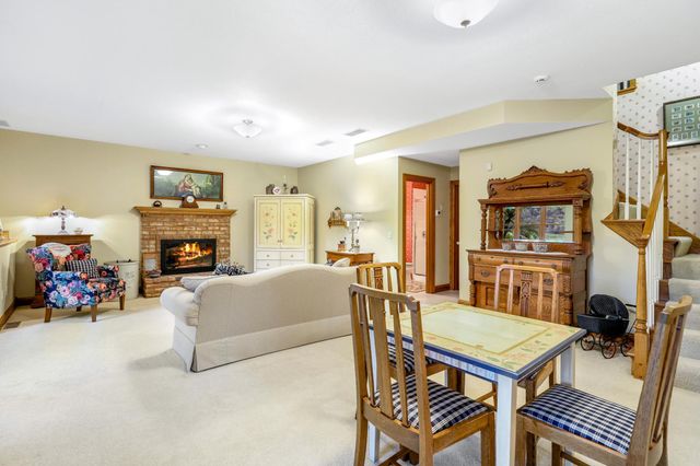 9570 Norway Hills Trail, Lakeville, MN 55044