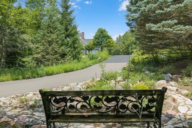 9570 Norway Hills Trail, Lakeville, MN 55044