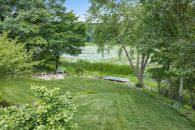 9570 Norway Hills Trail, Lakeville, MN 55044
