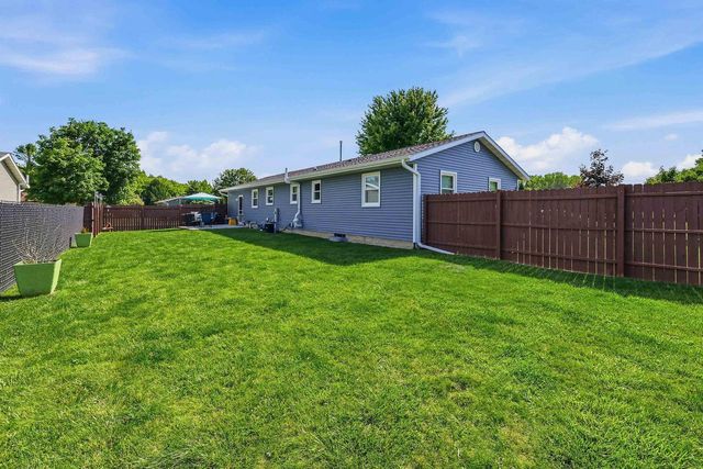 1103 Lombardi Lane, Beaver Dam, WI 53916