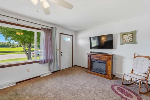 1103 Lombardi Lane, Beaver Dam, WI 53916