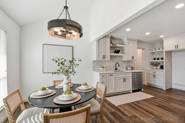 7336 E 84th Place, Tulsa, OK 74133