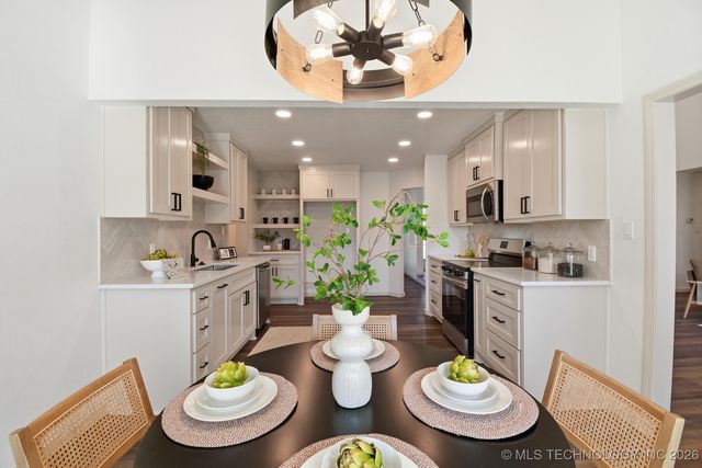 7336 E 84th Place, Tulsa, OK 74133