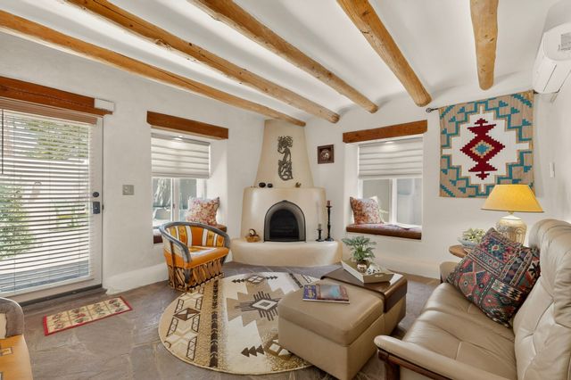246 Maynard Street, Santa Fe, NM 87501