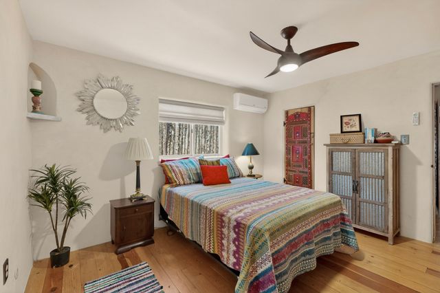 246 Maynard Street, Santa Fe, NM 87501