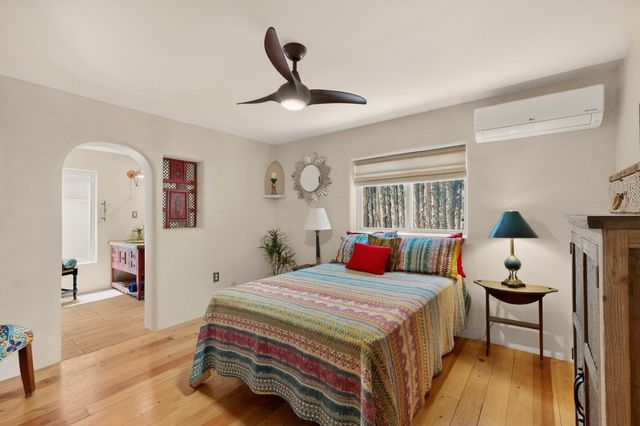 246 Maynard Street, Santa Fe, NM 87501