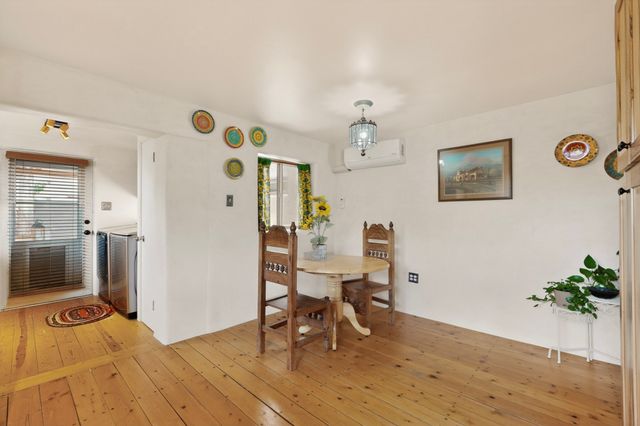 246 Maynard Street, Santa Fe, NM 87501