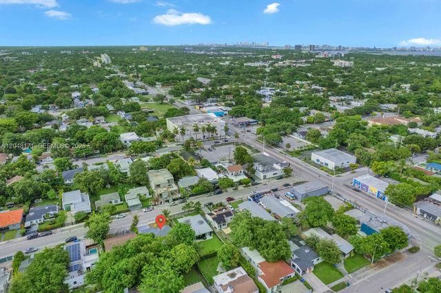 250 NW 45 ST, Miami, FL 33127