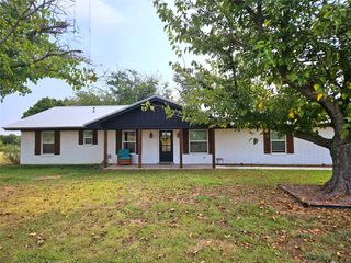 2432 Cottondale Road, Springtown, TX 76082