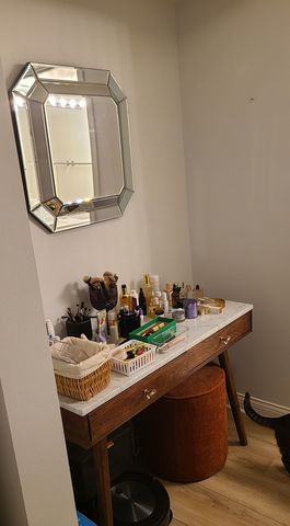 345 N LaSalle Boulevard 2610, Chicago, IL 60654