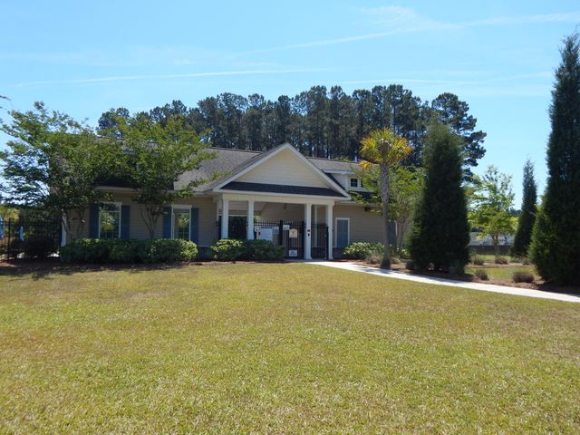 295 Shadybrook Dr. Drive, Summerville, SC 29486